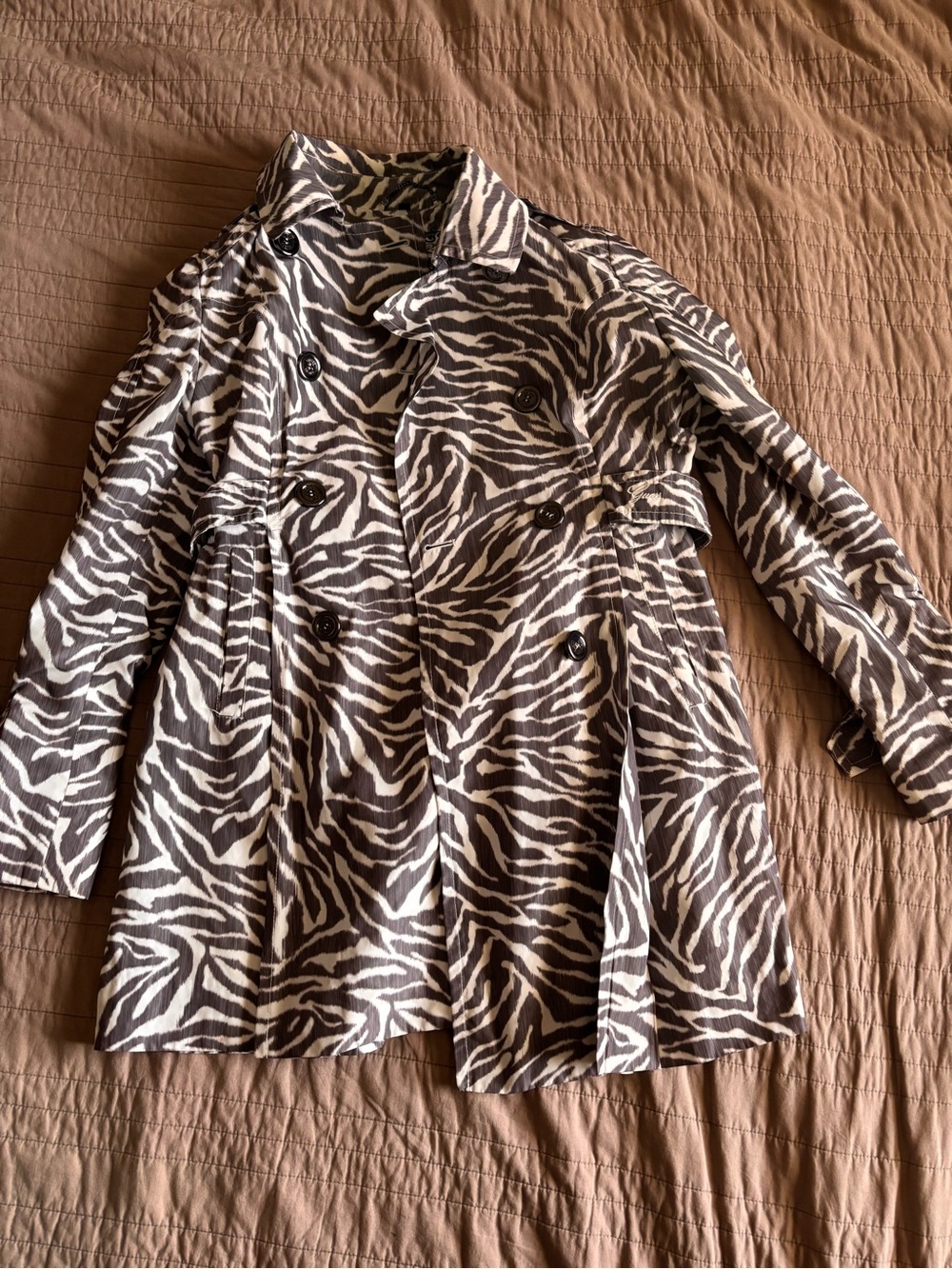 Women’s Guess Black & White Zebra Print Trench waterproof Coat